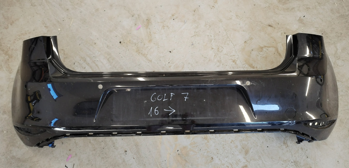 Rear bumper - VW Golf 7