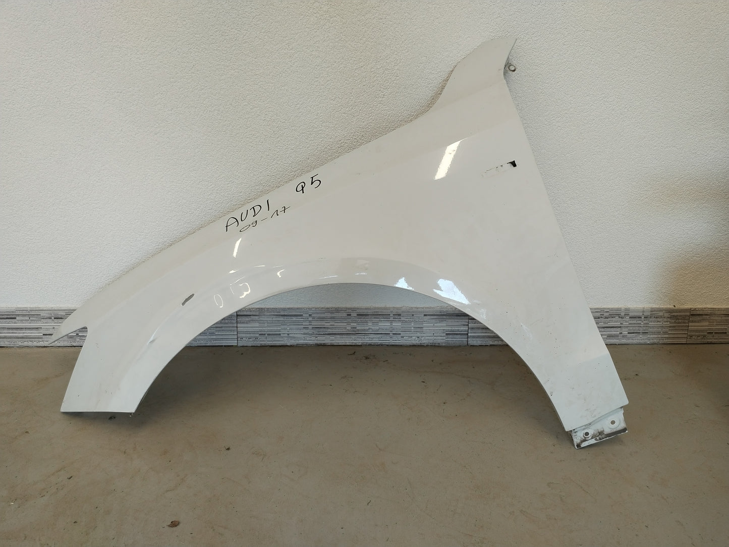 Front left fender - Audi Q5 8R