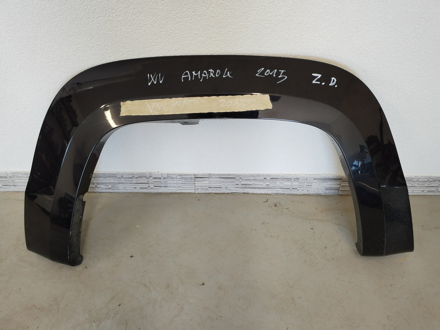 Rear right fender trim - VW Amarok