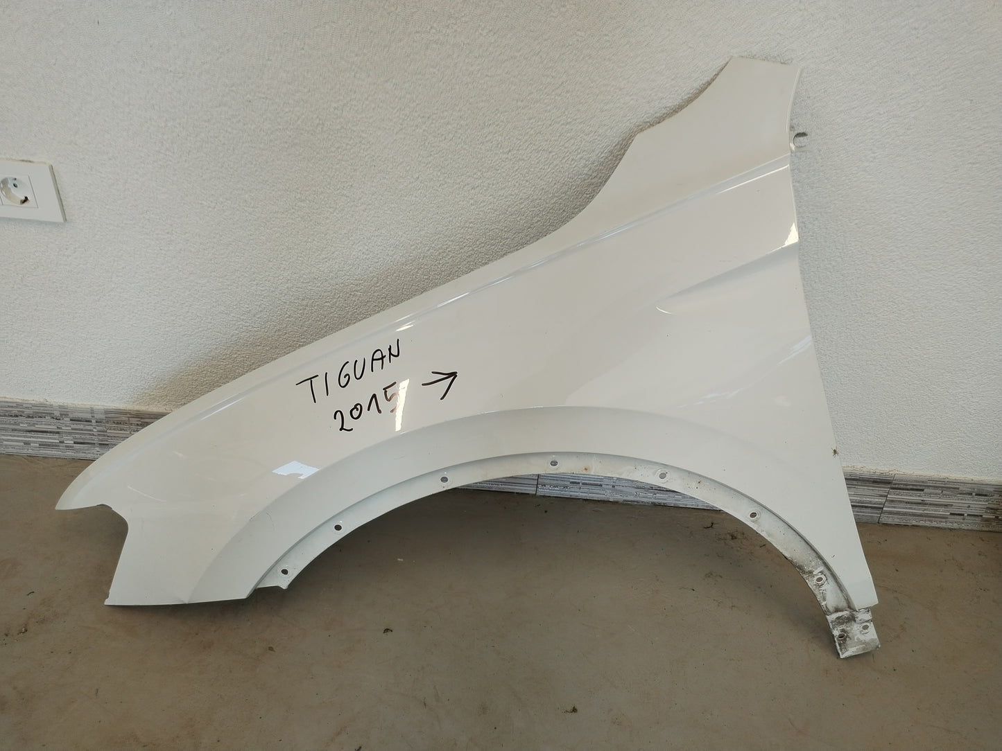 Front left fender - VW Tiguan 5NA