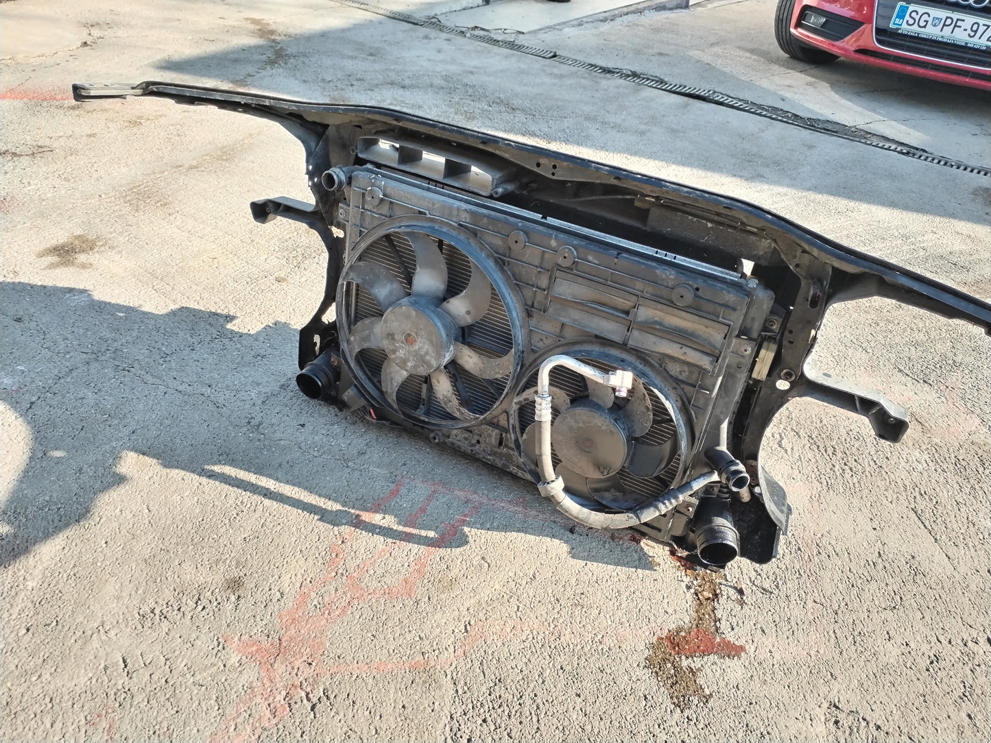 Partition wall set with radiators - VW Passat B7