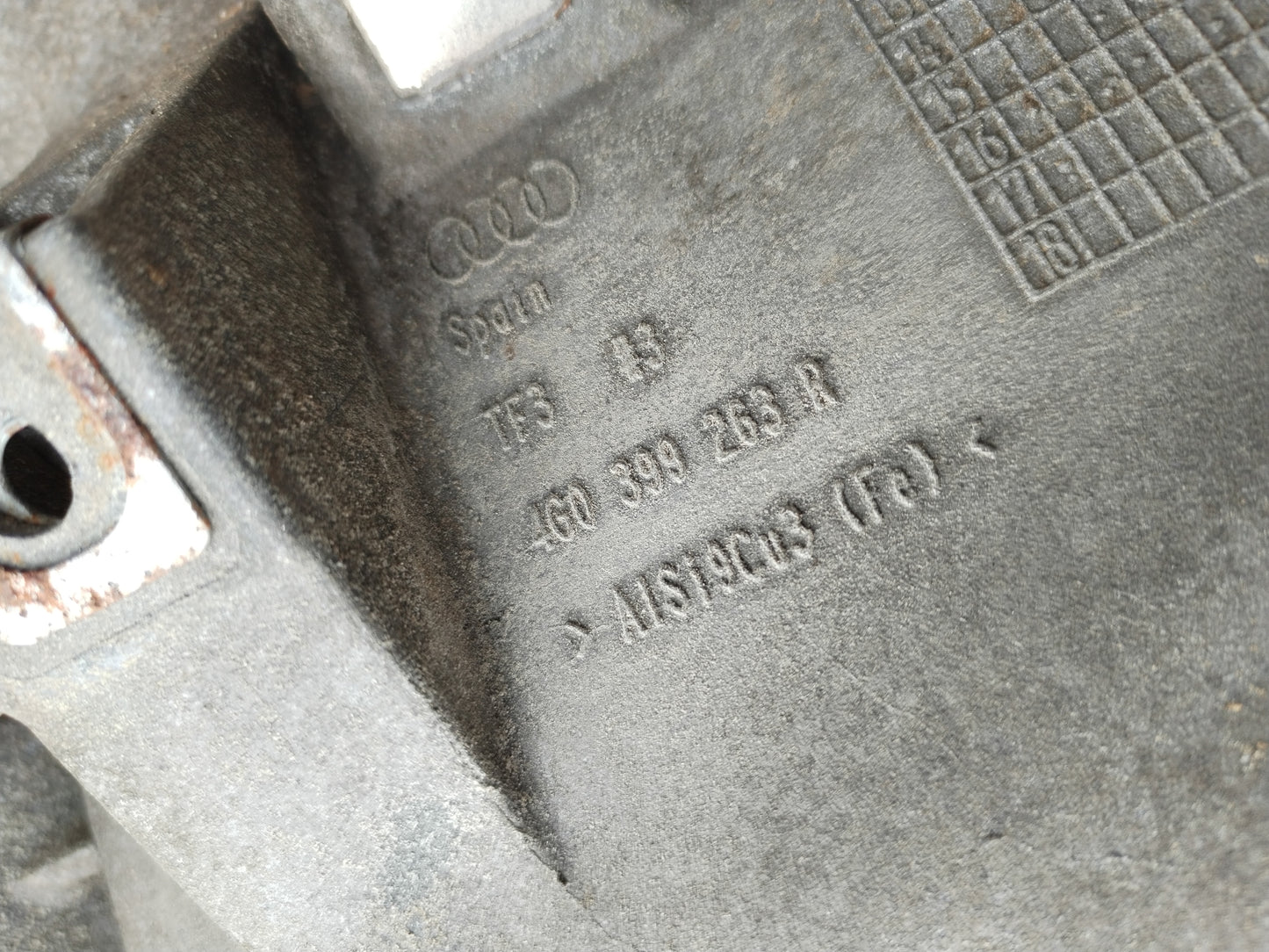 Nosilec Menjalnika -AUDI A6 A7 4g