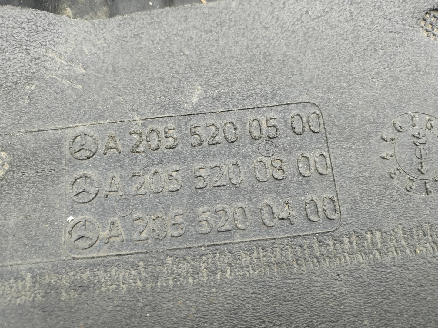 Obloga pod odbijačem -MERCEDES W205