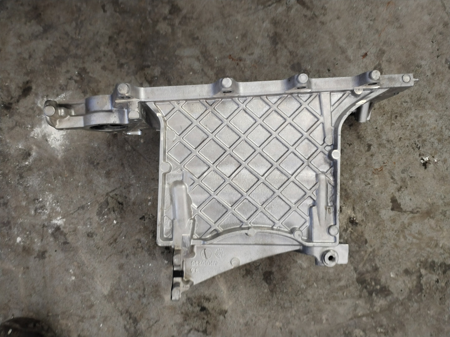 Sesalni kolektor 2.0 Tdi -VW-SEAT-ŠKODA-AUDI-