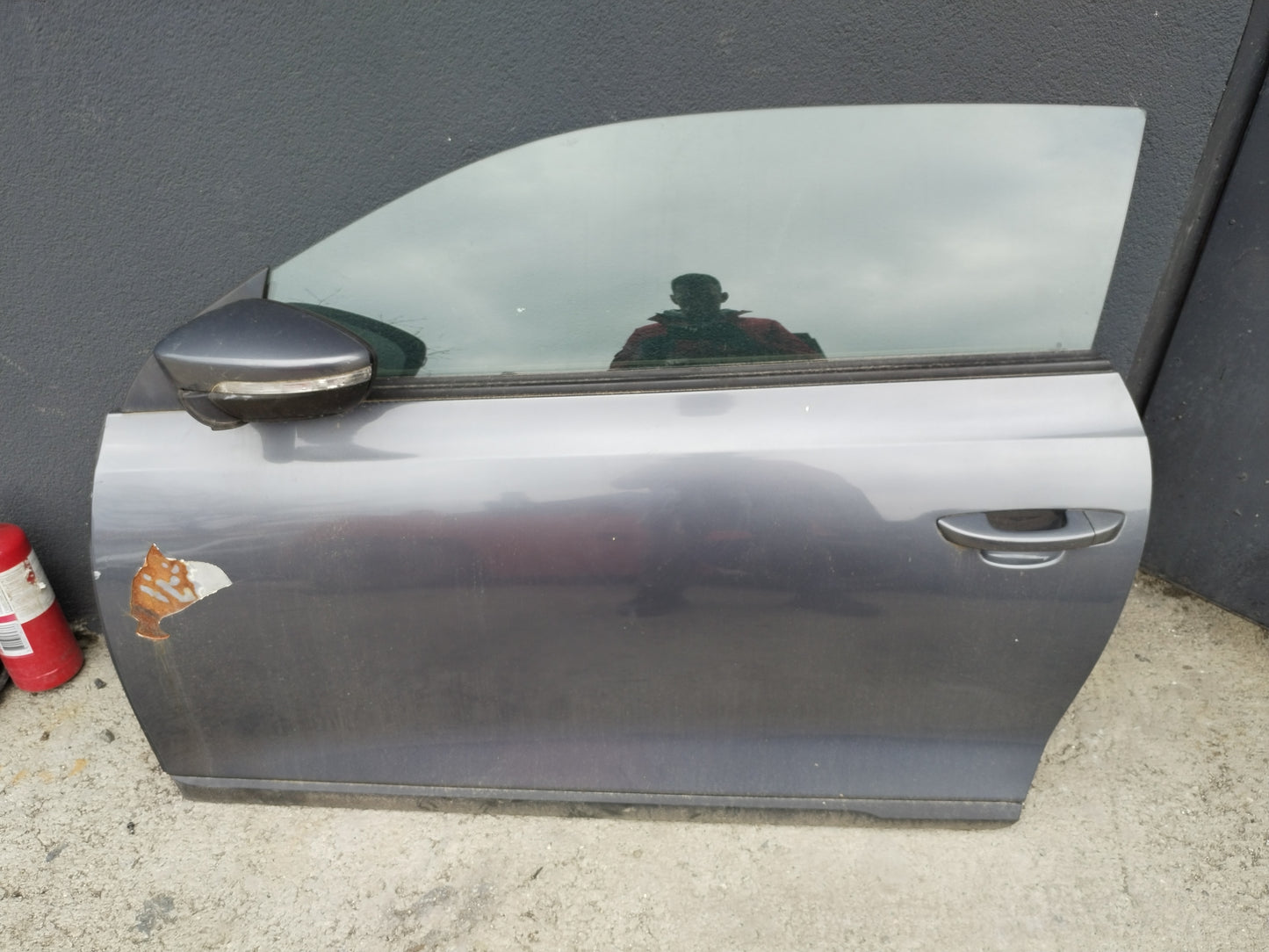 Vrata leva sprednja -VW SCIROCCO