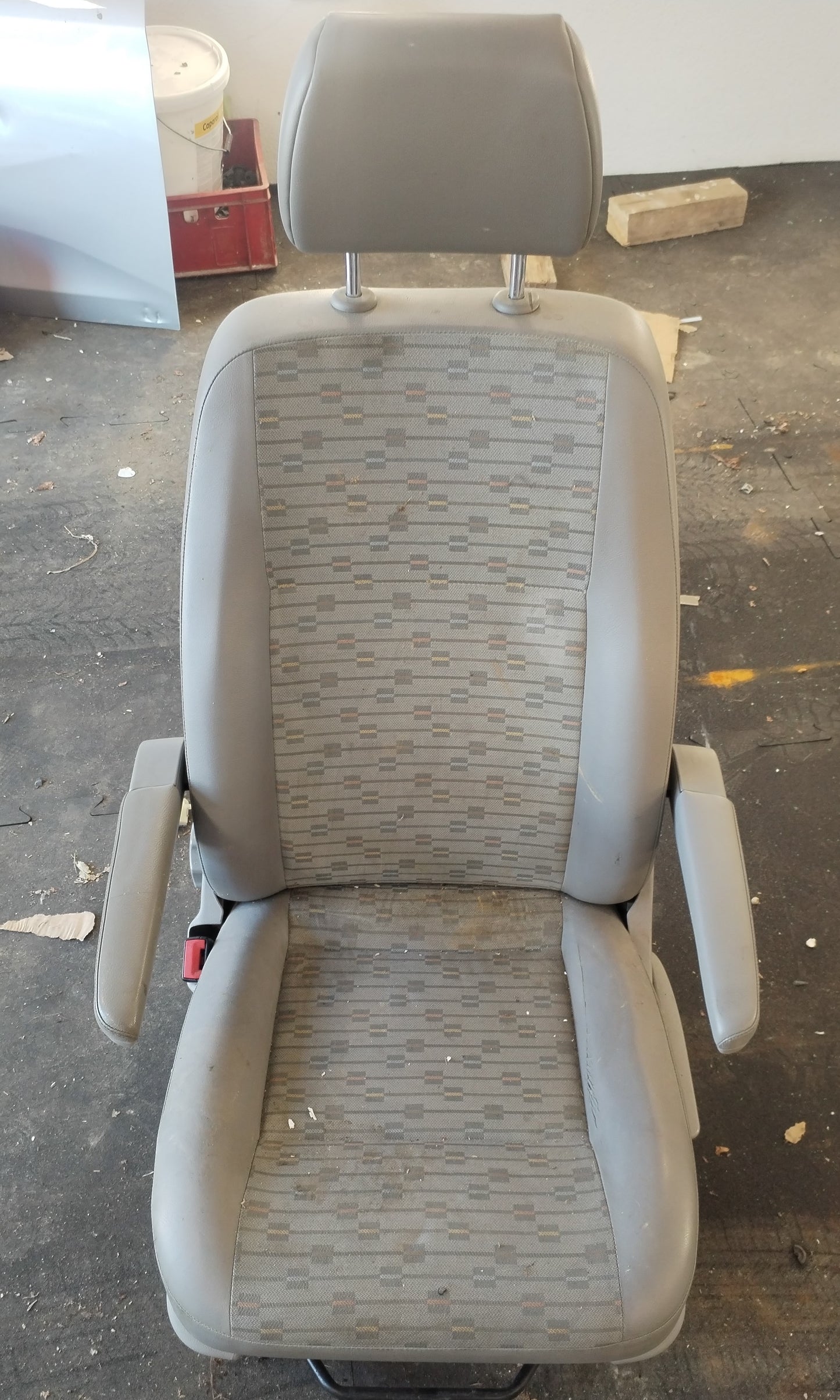 Driver's seat -VW- TRANSPORTER-