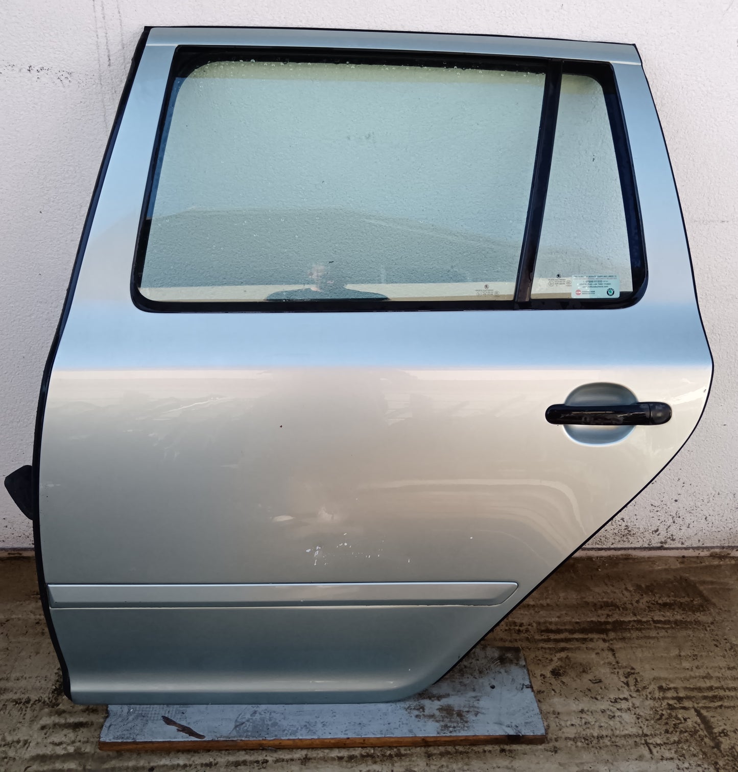 Vrata zadnja leva -ŠKODA OCTAVIA- II 2004-2012