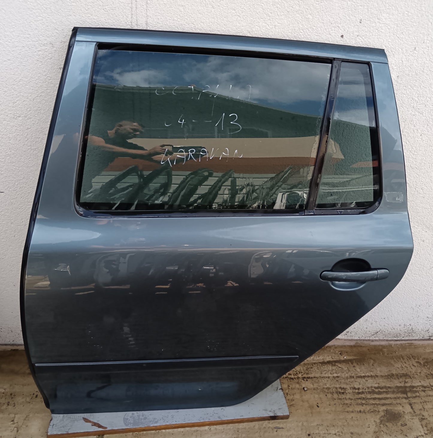 Vrata zadnja leva -ŠKODA OCTAVIA- II 2004-2012 Kombi