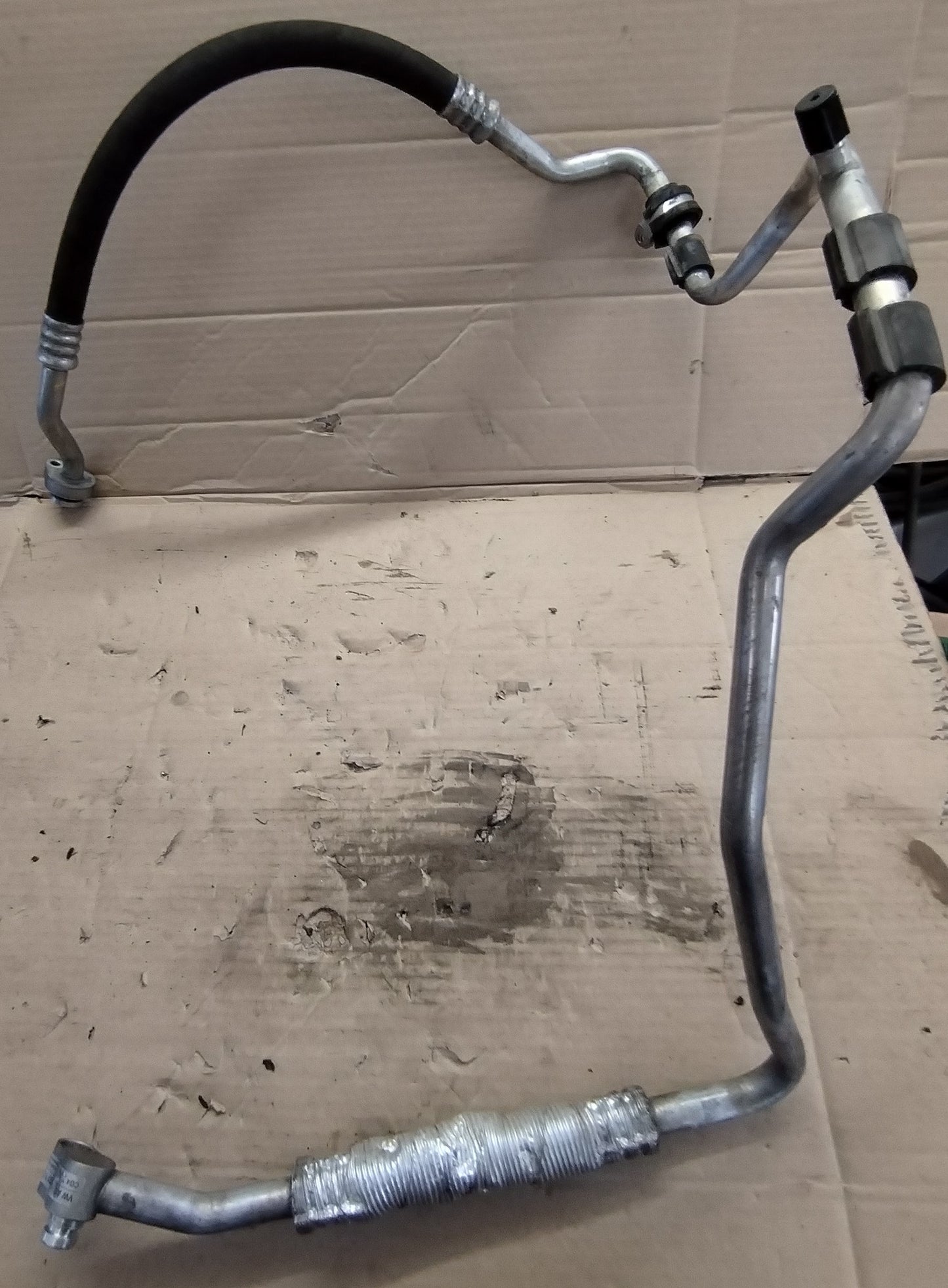 Cev klimatske naprave VAG