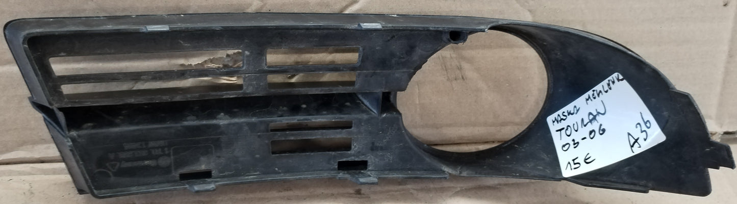 VW TOURAN 03-06 fog lamp plastic