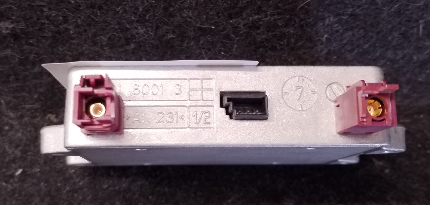 Antenski ojačevalec AUDI