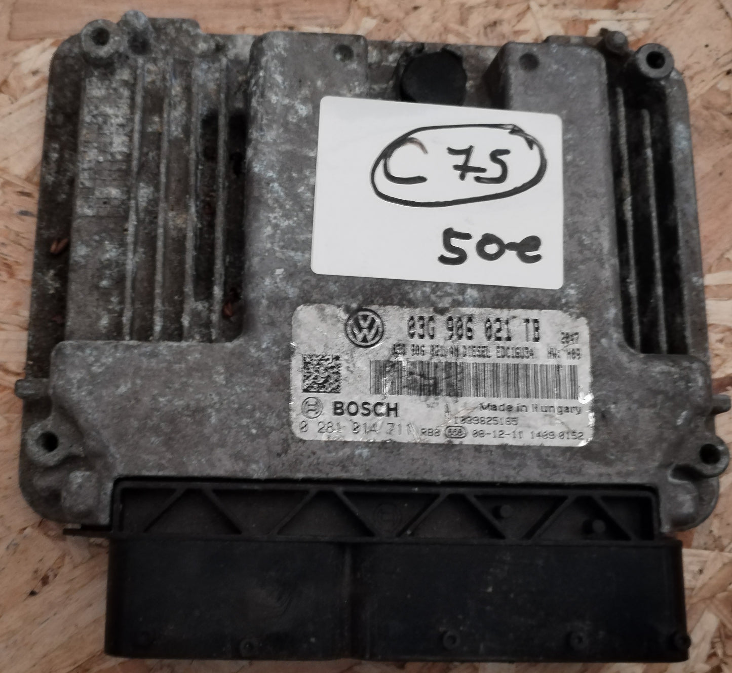 Računalnik motorja ECU ŠKODA