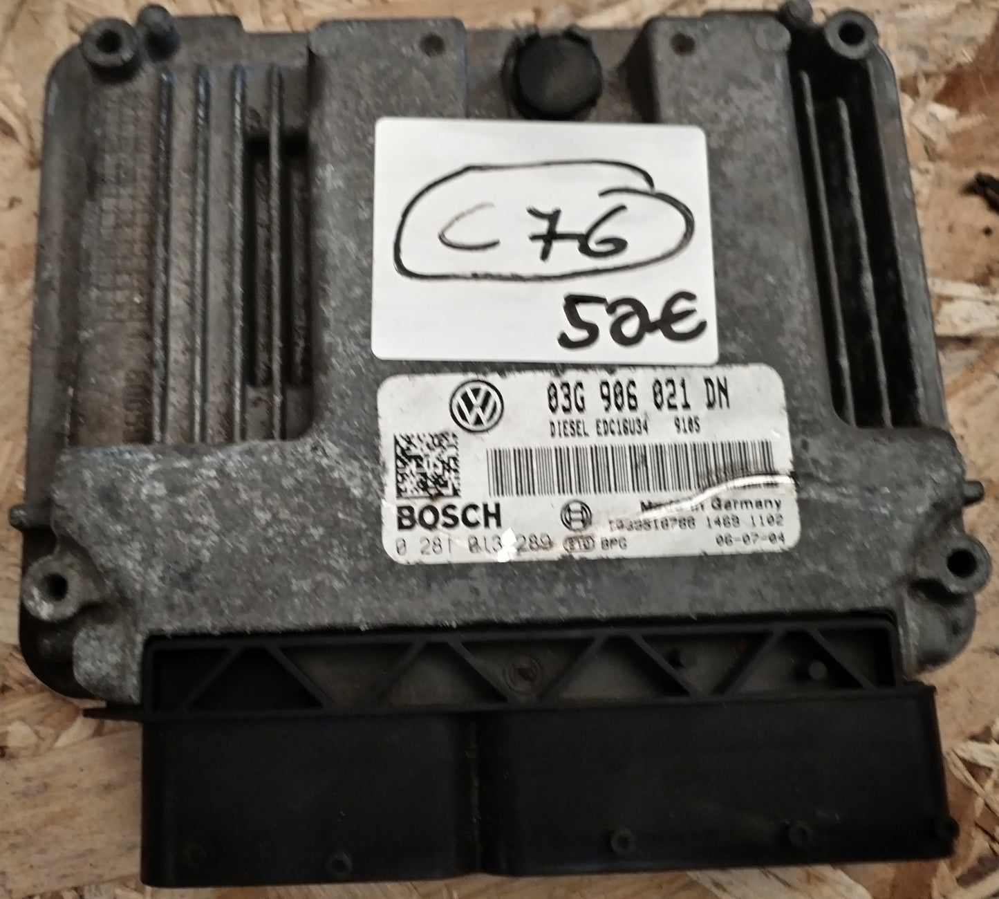 Računalnik motorja ECU VW