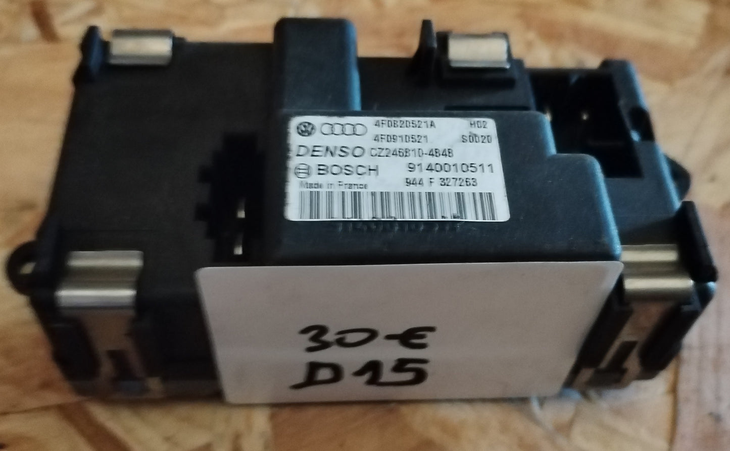 Regulator prezračevanja AUDI