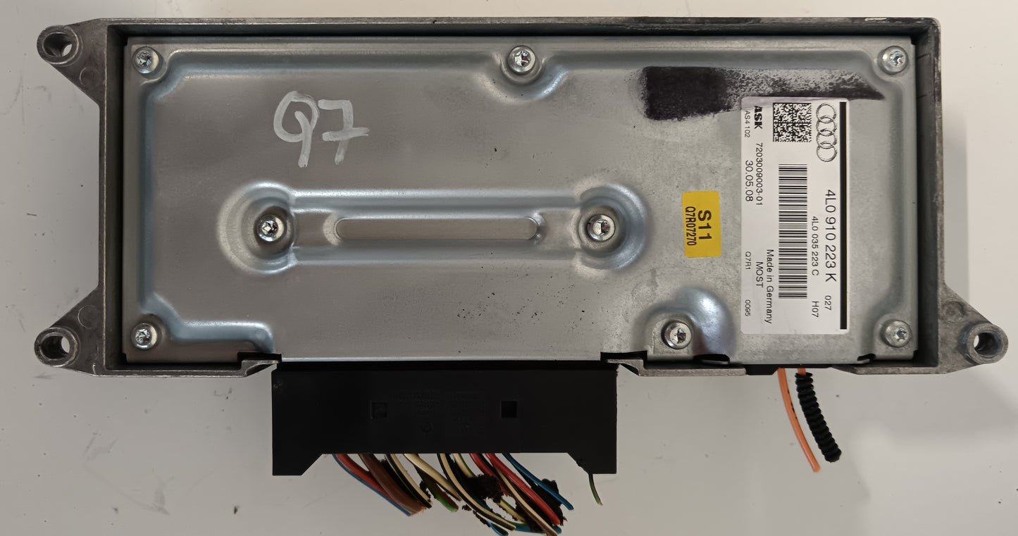 Audi radijski avdio ojačevalnik 4L0035223C