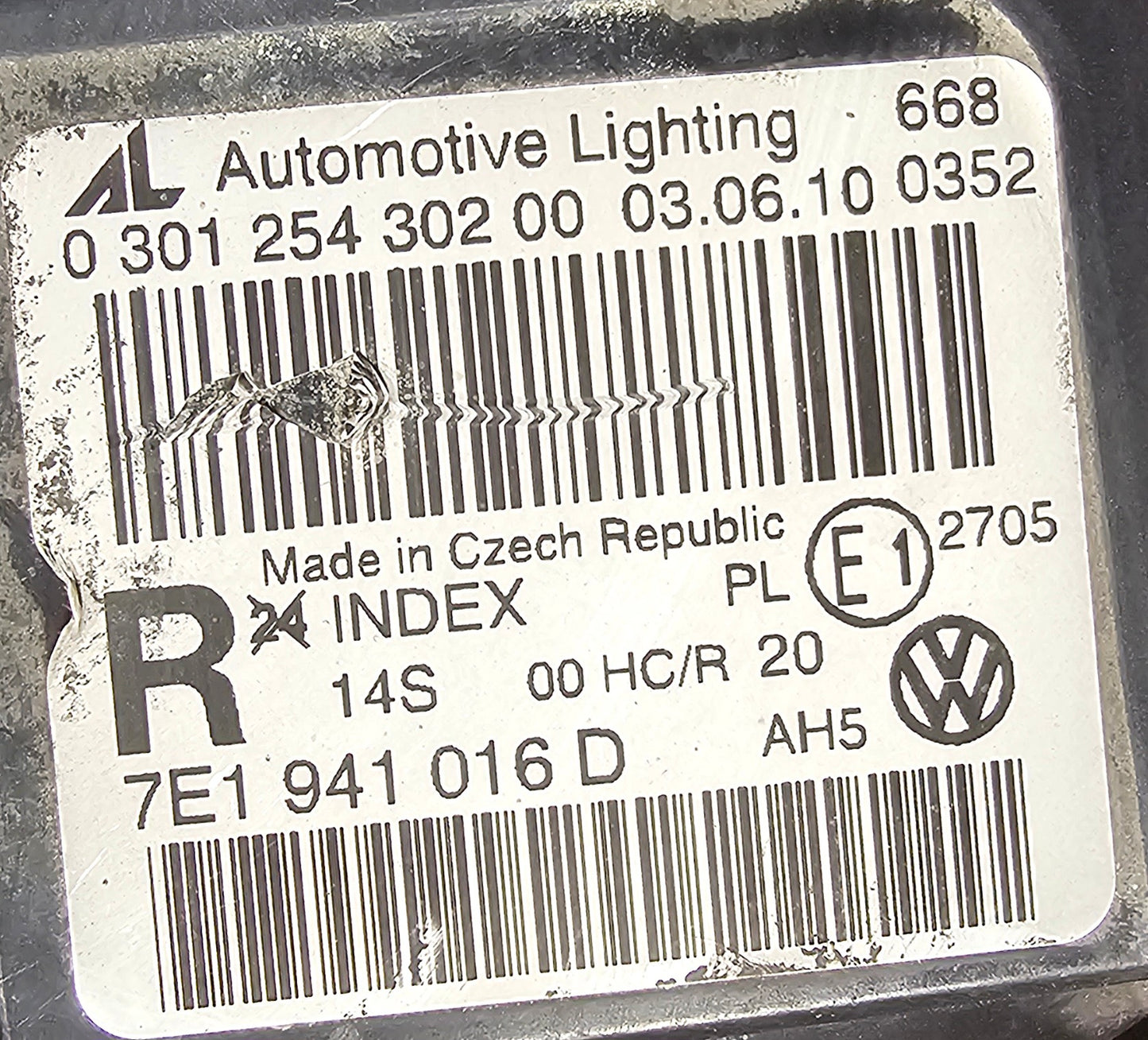 Žaromet sprednji desni-VW T5