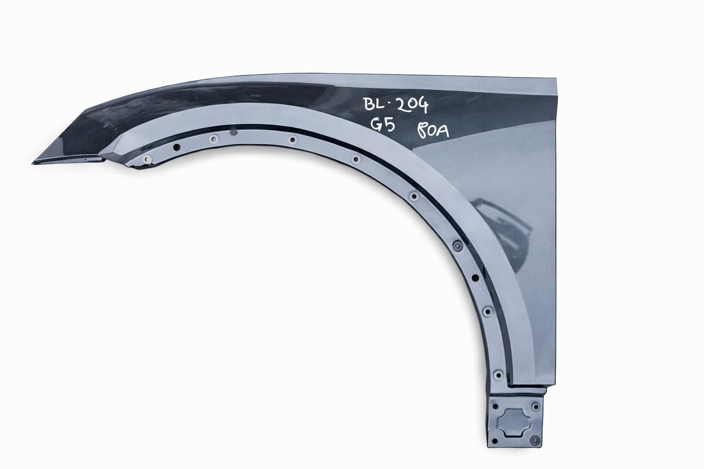 Blatnik spredaj levo - Q5 80A