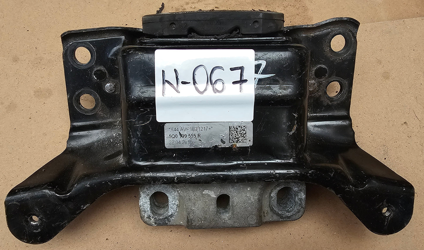 Nosilec menjalnika- VW,SEAT,ŠKODA,AUDI