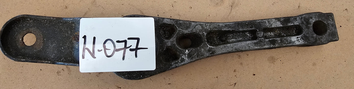 Nosilec motorja- VW,SEAT,ŠKODA,AUDI