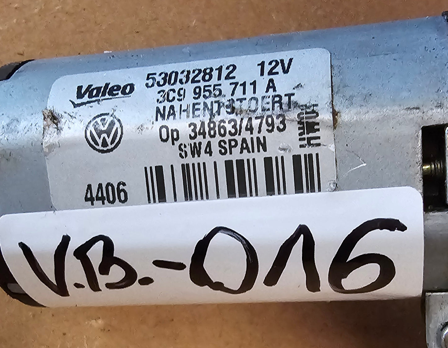 Vodilo brisalcev VW Passat B6 B7
