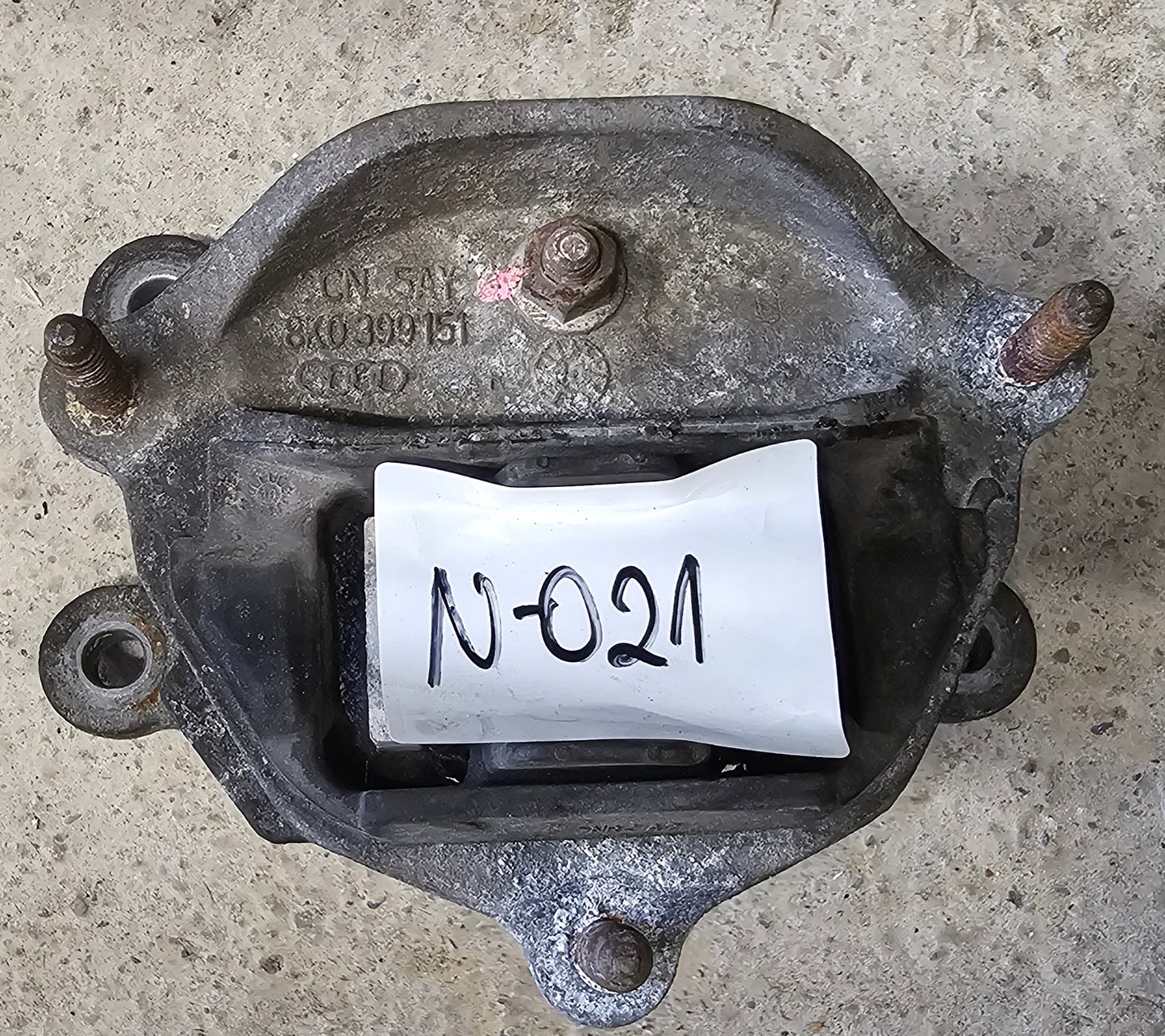 Nosilec motorja-VW,SEAT,ŠKODA,AUDI