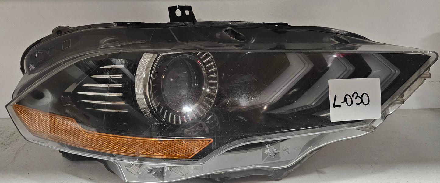 Žaromet sprednji desni-Ford Mustang Led