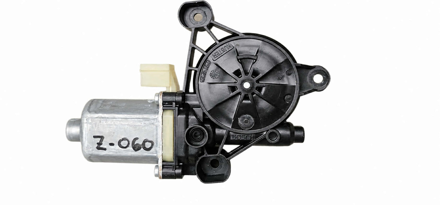 Motorcek stekel - Audi