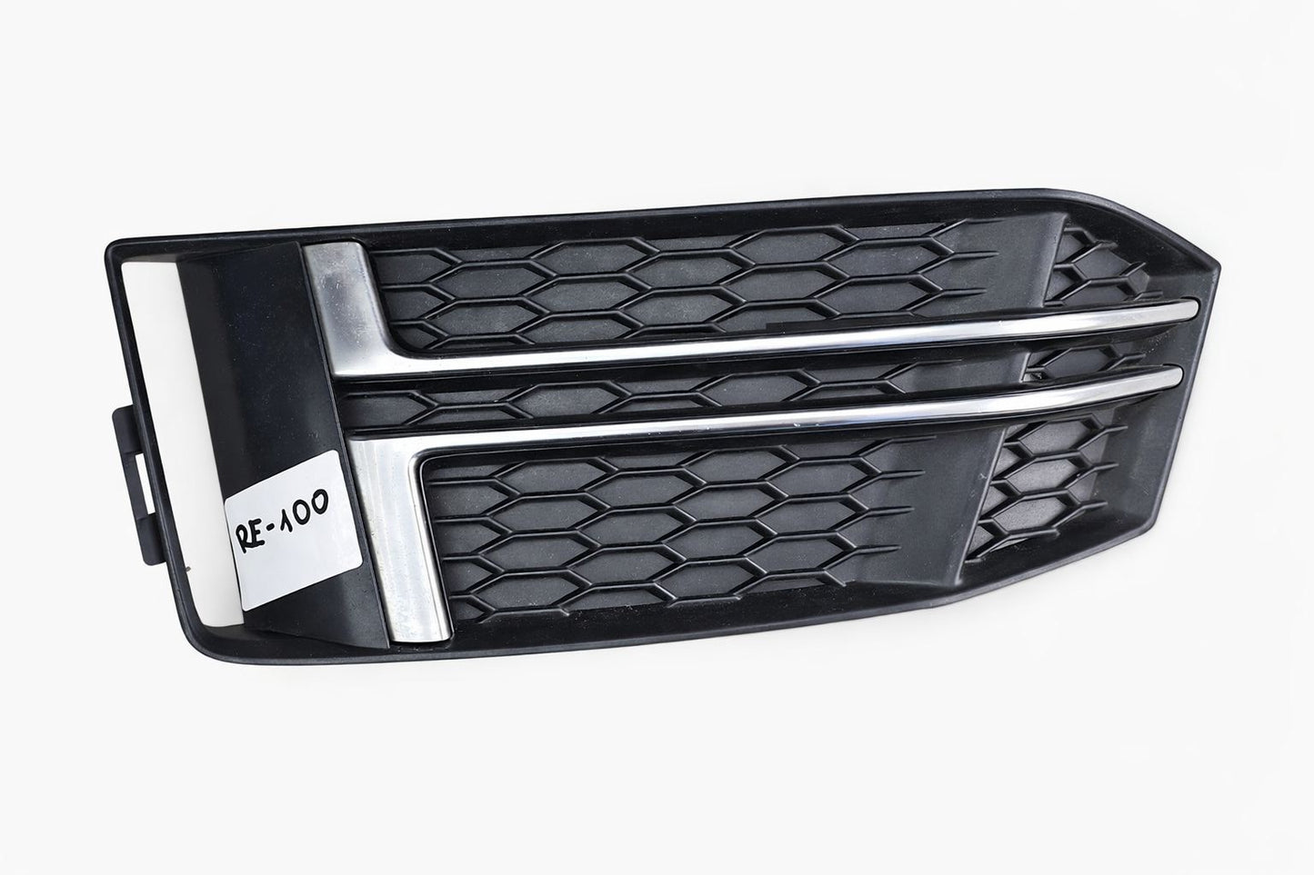 Resetka odbijaca leva - Audi A4 B9 S line