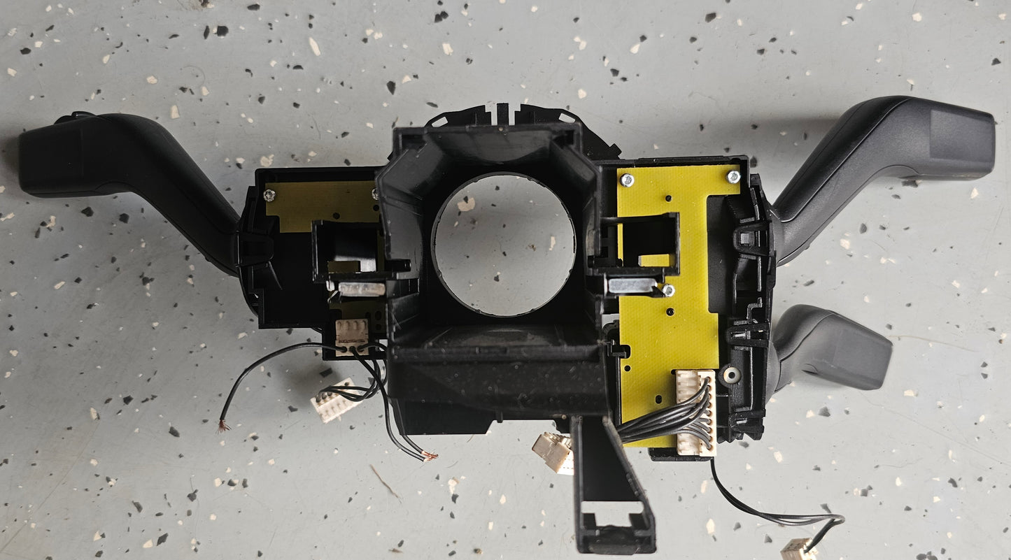 Obvolanska stikala-VW Passat B6,B7