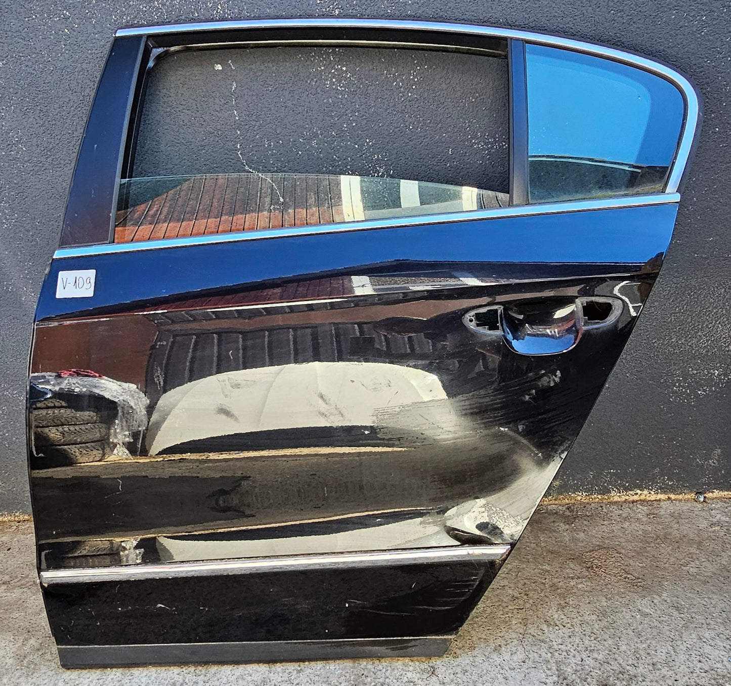 Vrata zadnja leva-VW Passat B6 Limo