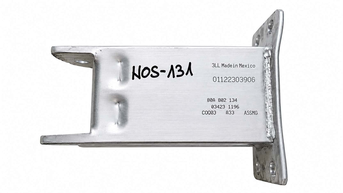 Nosilec odbijaca desno - Audi Q5