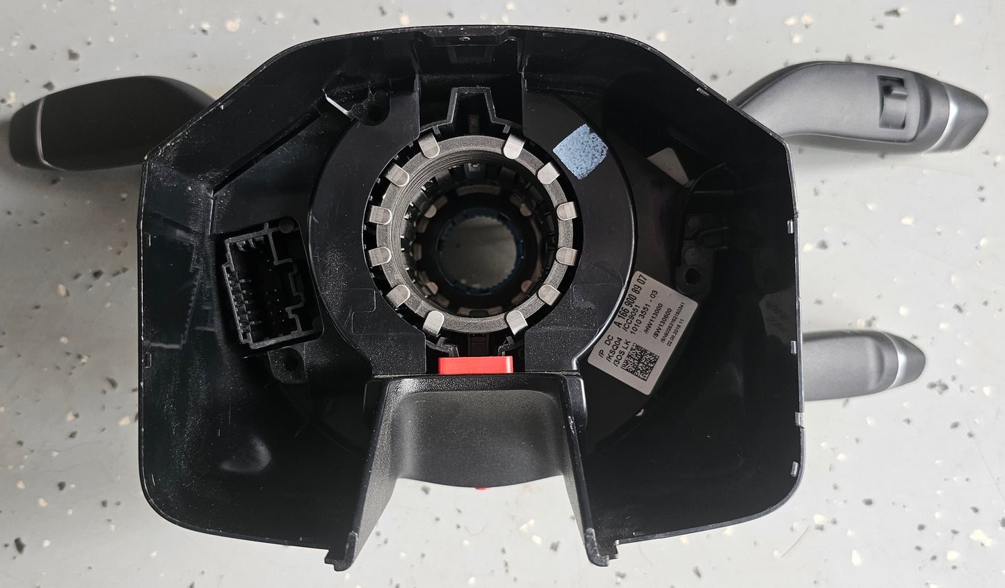 Obvolanska stikala-Mercedes