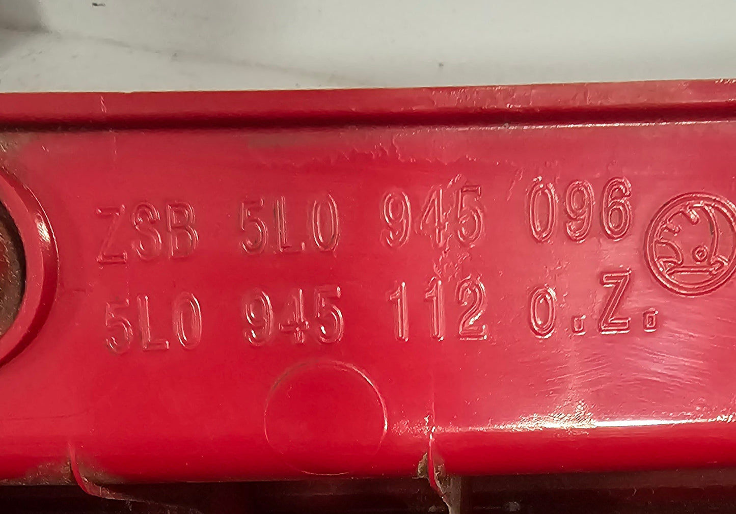 Žaromet zadnji desni Škoda Yeti