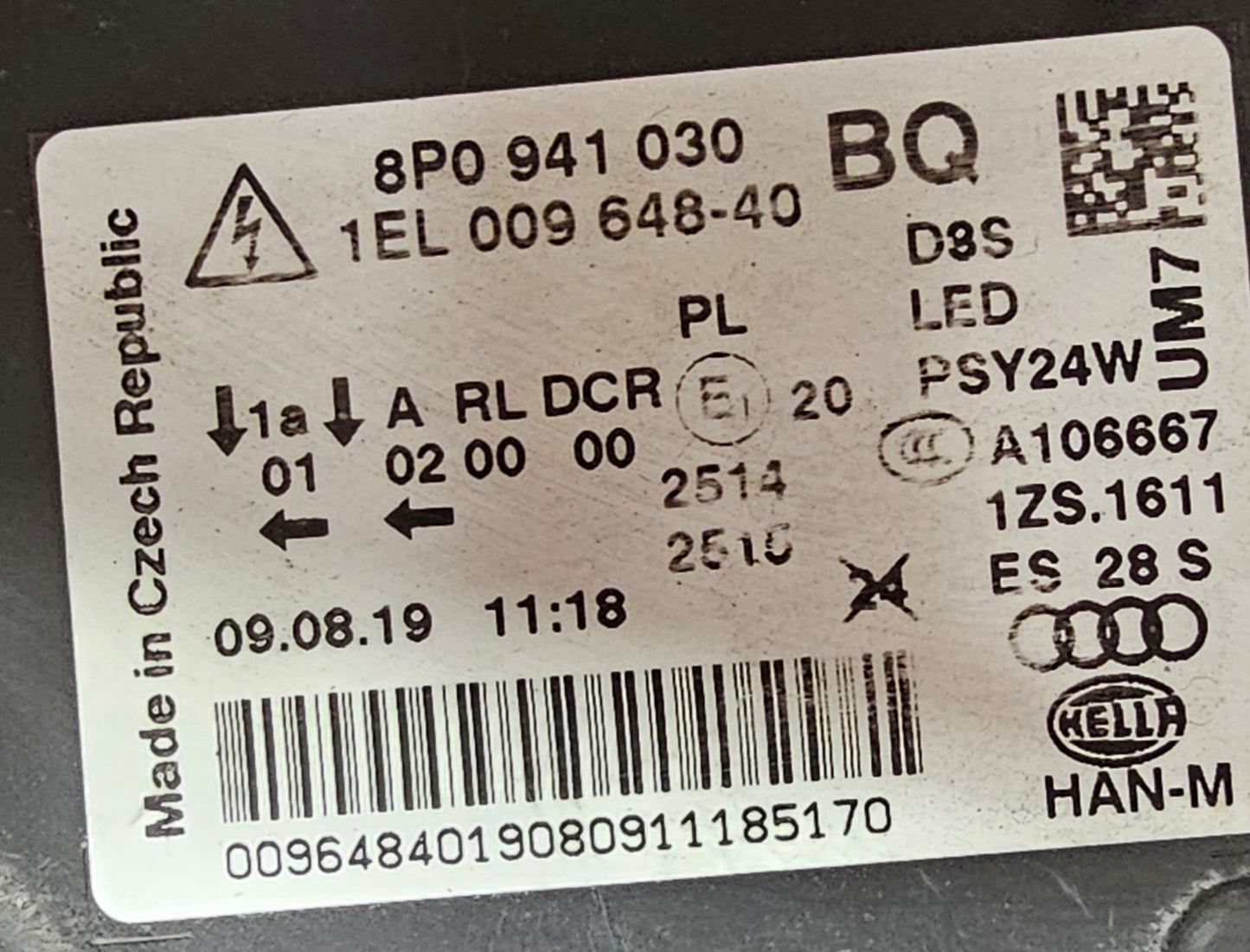 Žaromet sprednji desni-Audi A3 8P (poškodovano)