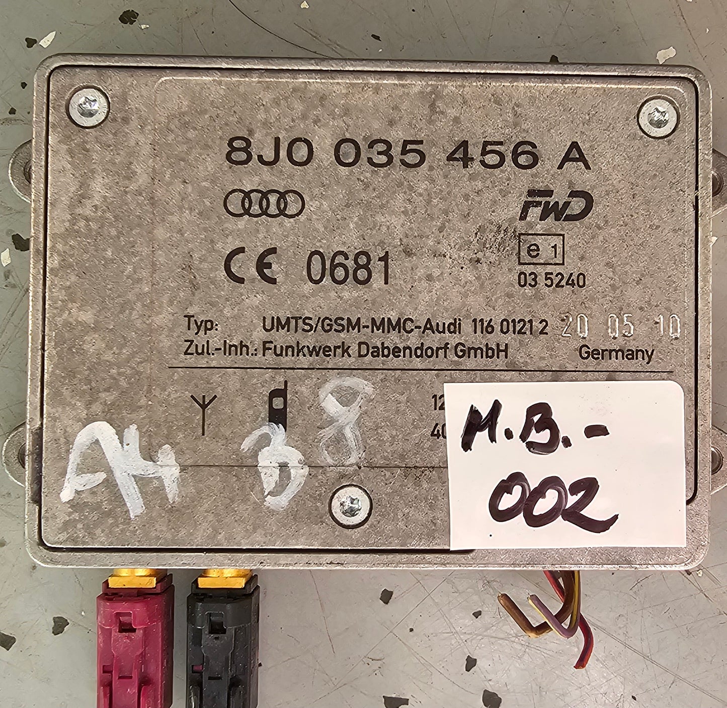 Antenski ojačevalec-Audi