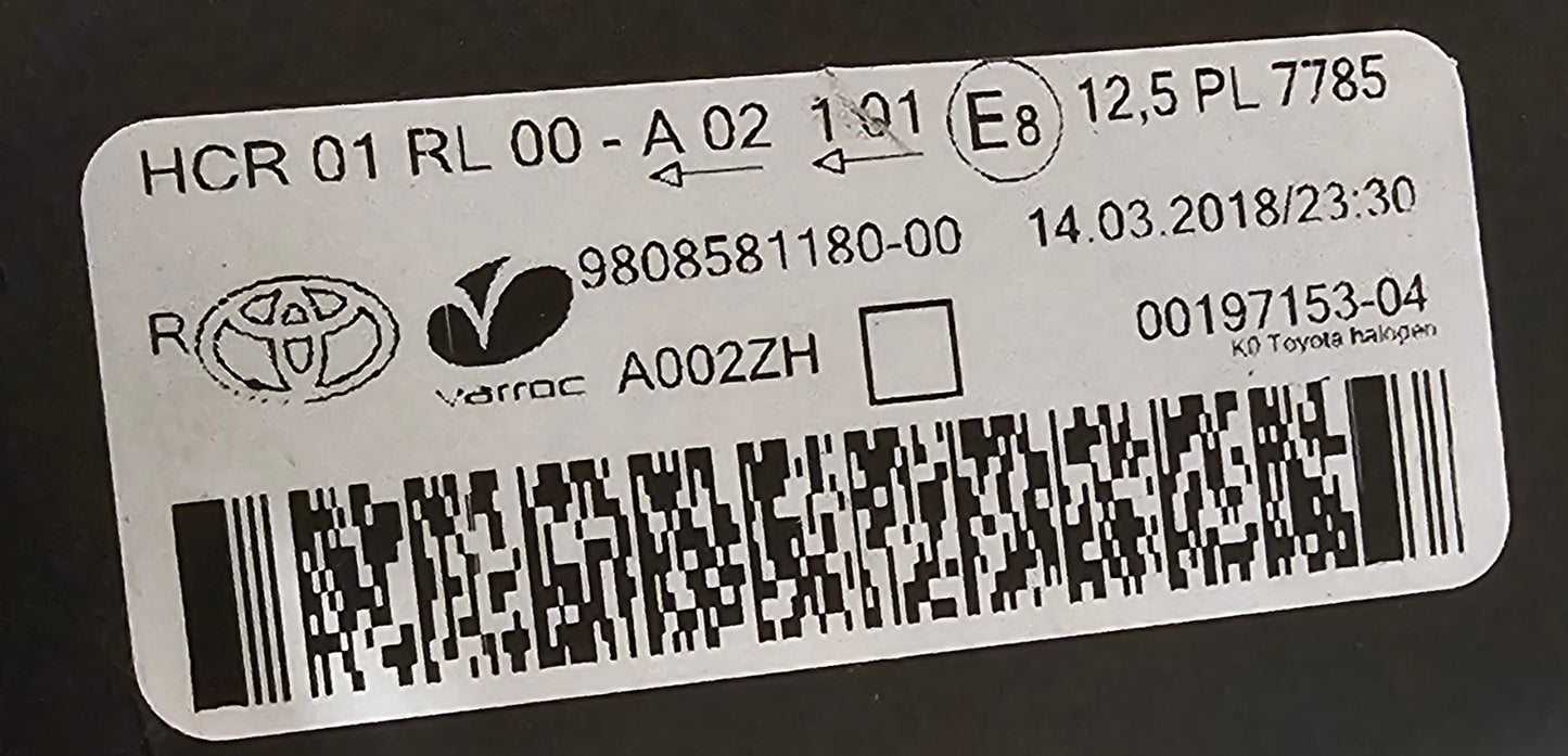 Žaromet sprednji desni-Toyota Verso