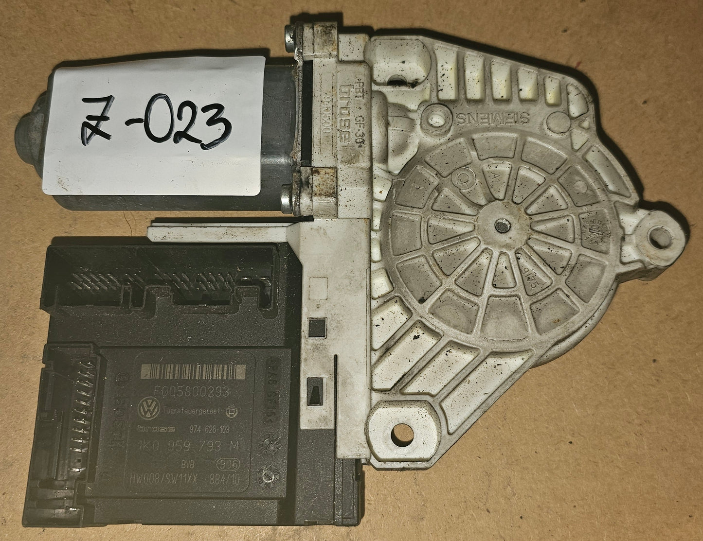 Motorček stekla- VW,SEAT,ŠKODA,AUDI