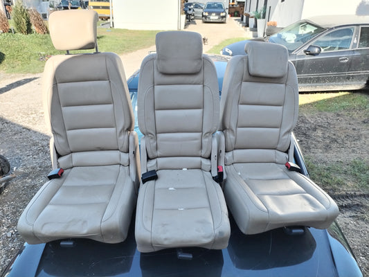 Rear seats - VW Touran