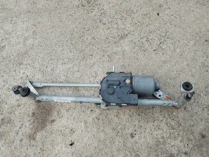 Wiper guide - VW SCIROCCO
