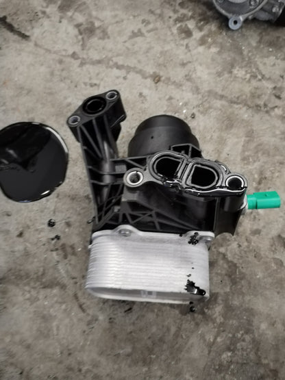 Ohišje filtra olja -VW-SEAT-ŠKODA-AUDI-