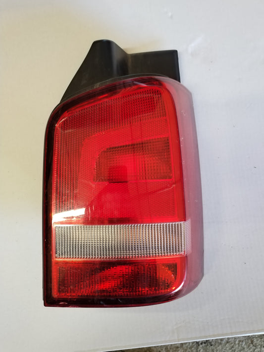Rear headlight - VW MULTIVAN T5