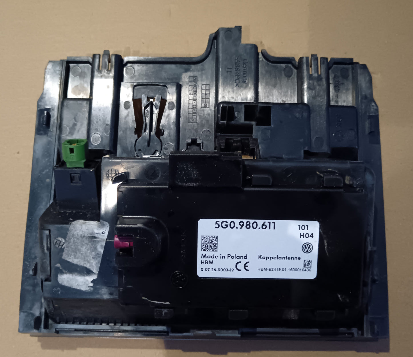 Box -VW PASSAT- b8