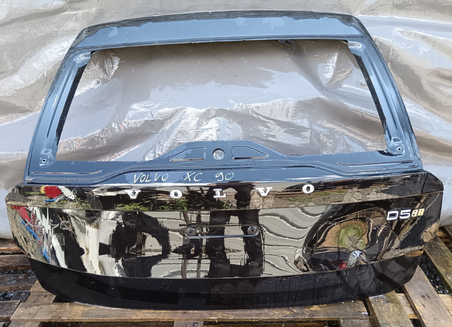 Pokrov prtljage - VOLVO XC90 -