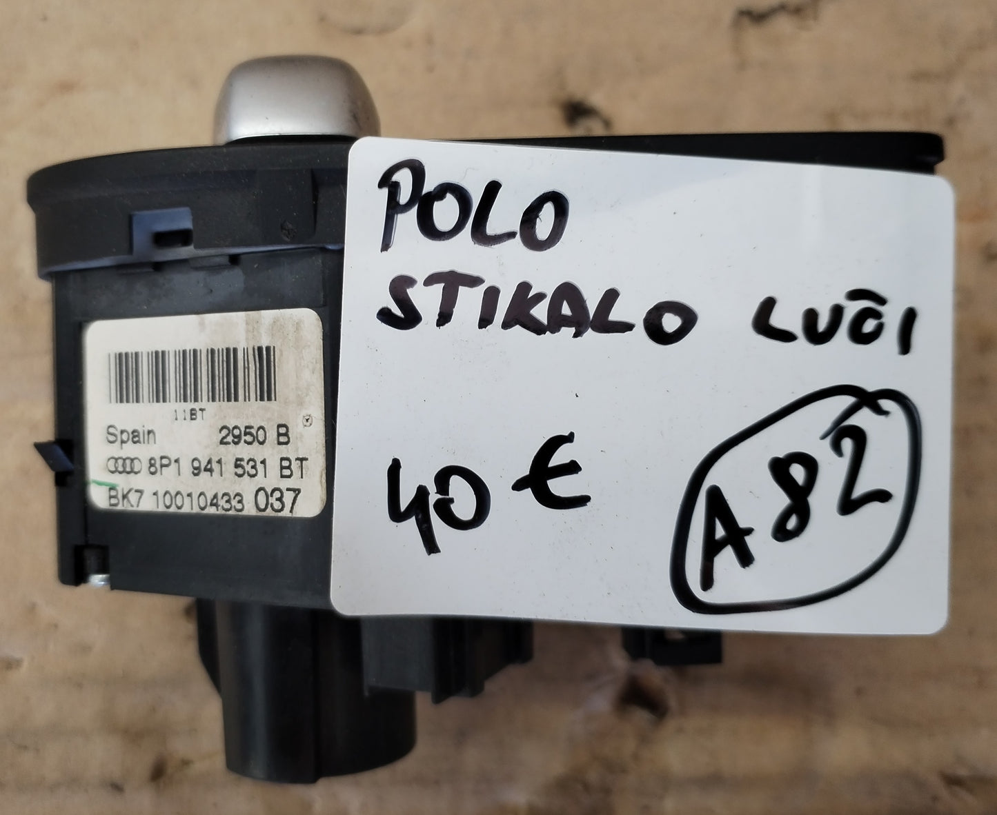 Stikalo luči VAG