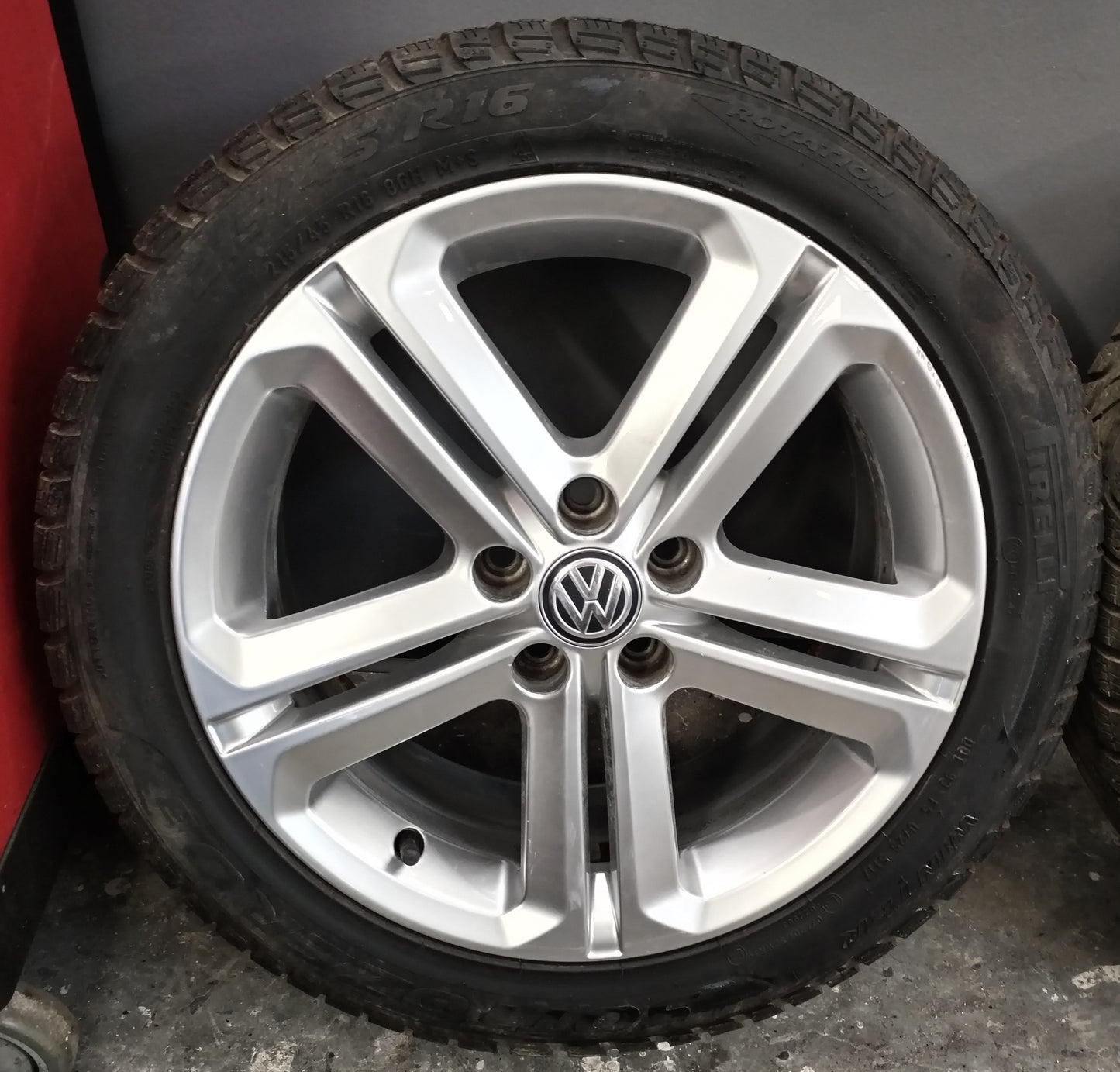 Platišča RONAL z gumami komplet 16col 5x100  R-line