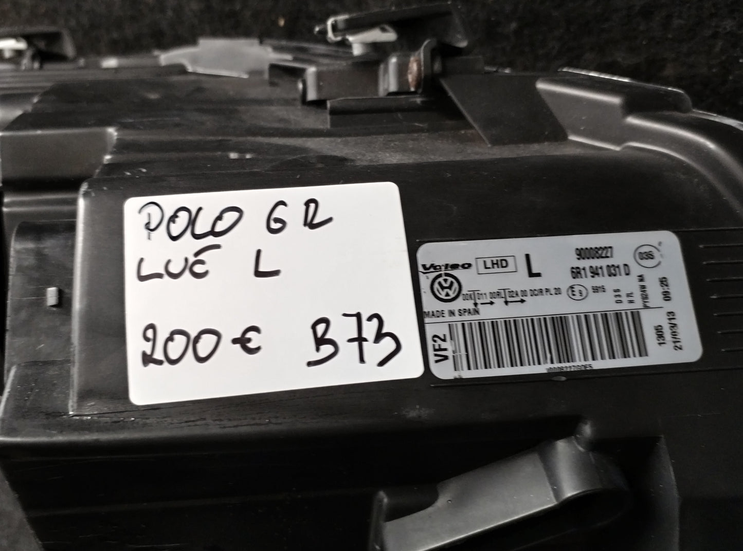 Light VW POLO 6R front left