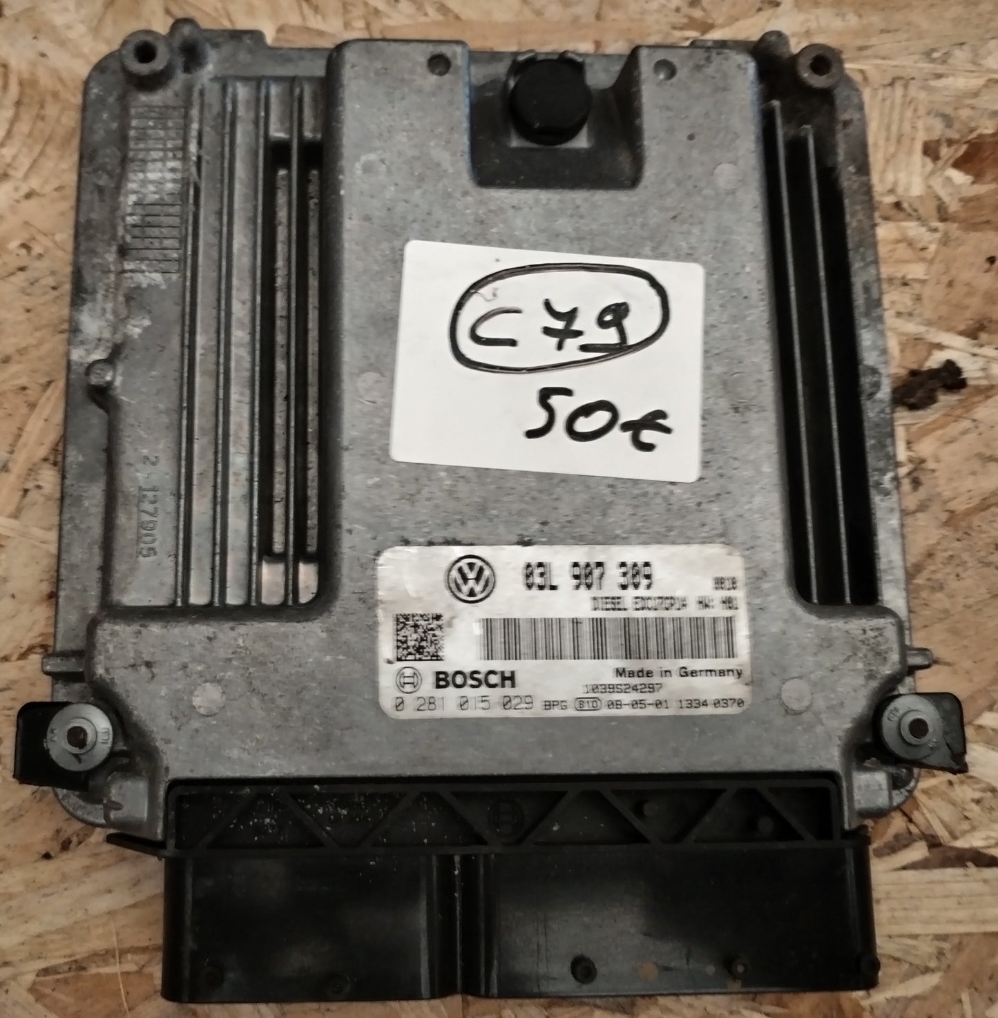 Računalnik motorja ECU VW