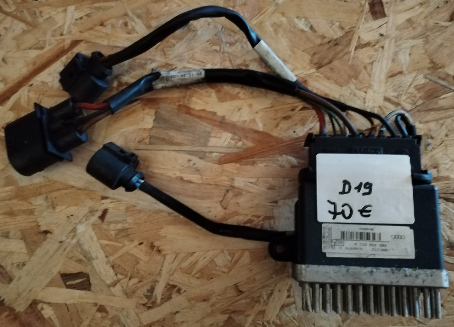 Elektronika ventilatorja AUDI