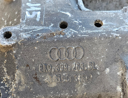 Nosilec menjalnika - Audi A4 B8