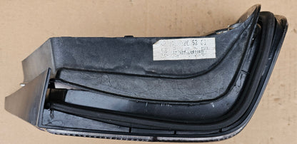 Žaromet zadnji desni-Mercedes 124 (novo)